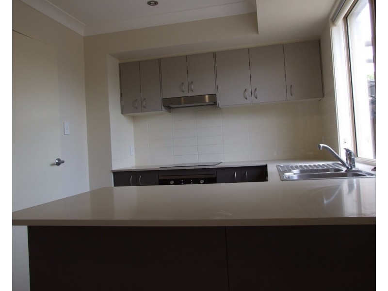 4/75 LEVINGTON ROAD, Eight Mile Plains QLD 4113