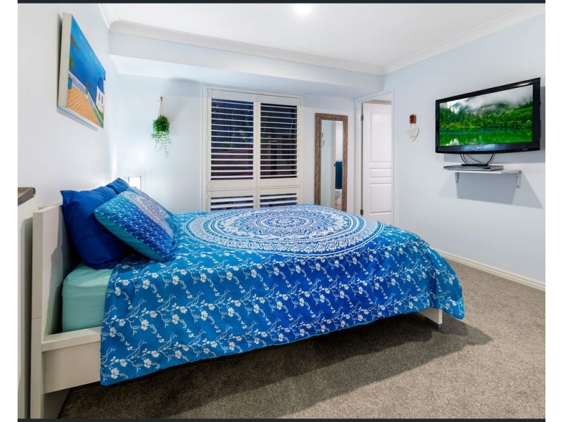 1 Bakara Lane, Upper Coomera QLD 4209
