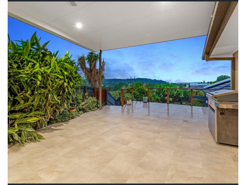 1 Bakara Lane, Upper Coomera QLD 4209
