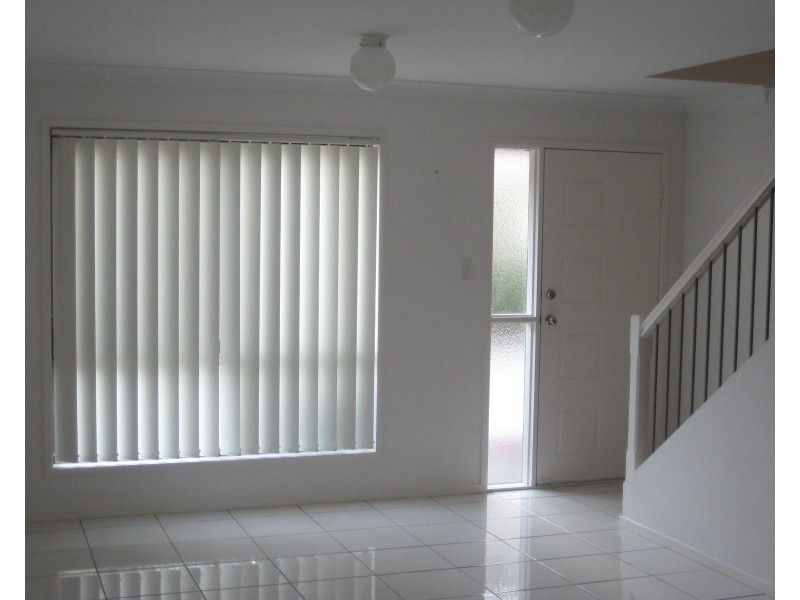 1 5/7 Cotterell Road, Kallangur QLD 4503