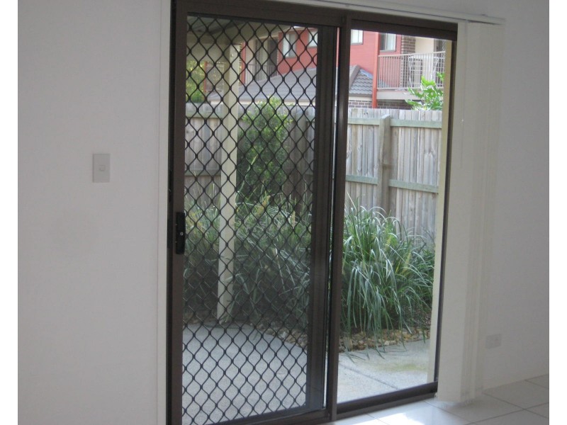 1 5/7 Cotterell Road, Kallangur QLD 4503