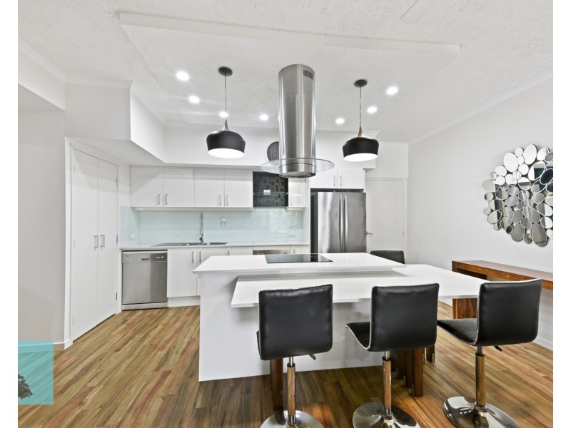 2/45-51 Regent Street, Woolloongabba QLD 4102