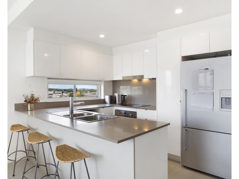 24/1049 Wynnum Road, Cannon Hill QLD 4170