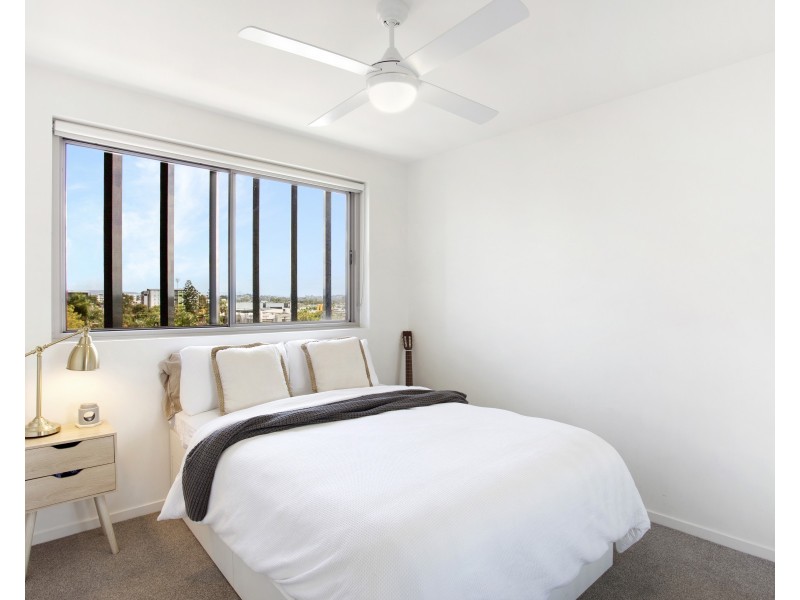 24/1049 Wynnum Road, Cannon Hill QLD 4170