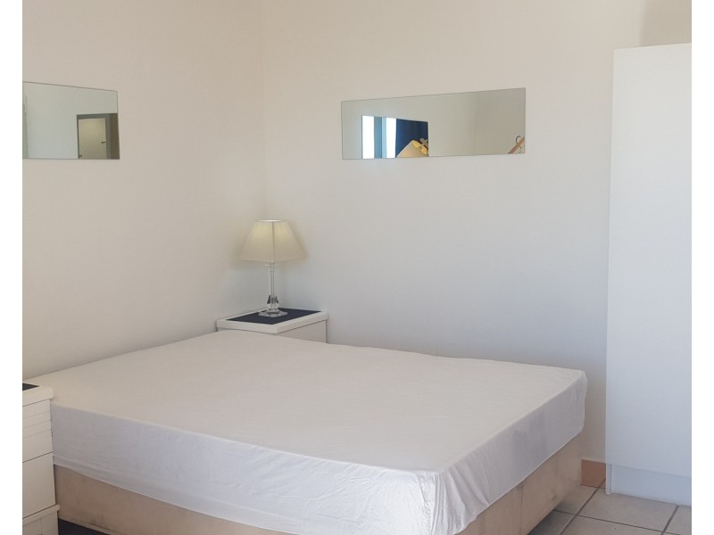 516/2 Barney, Southport QLD 4215