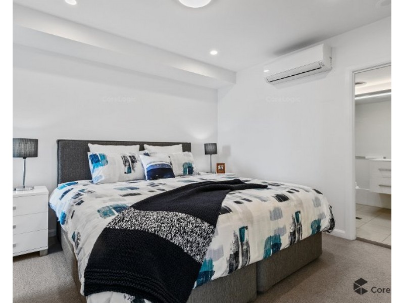 30802/300 Old Cleveland rd, Coorparoo QLD 4151