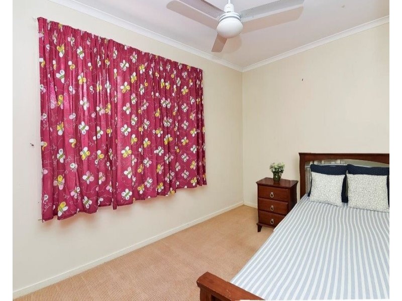 13 Ryan Street, Loganlea QLD 4131
