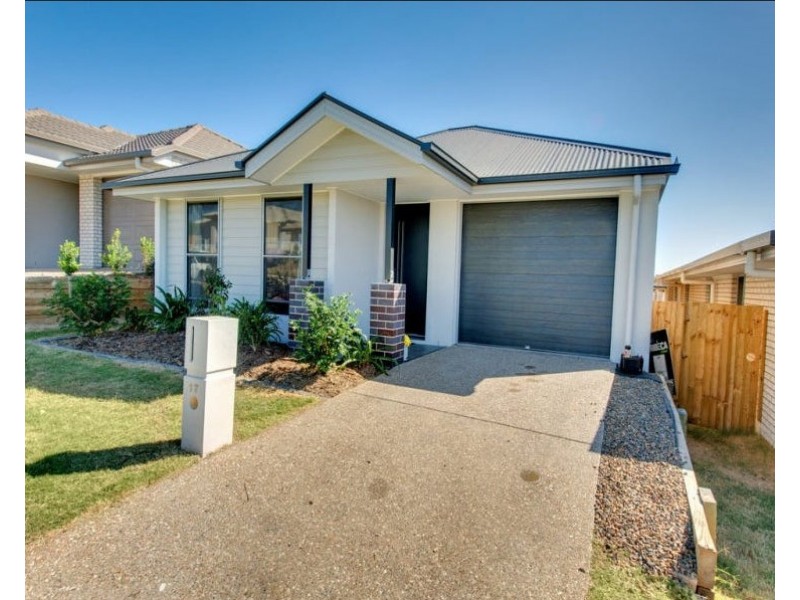 17 Calandra Street, Redbank Plains QLD 4301
