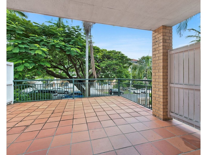 2/15 Franklin Street, Kelvin Grove QLD 4059