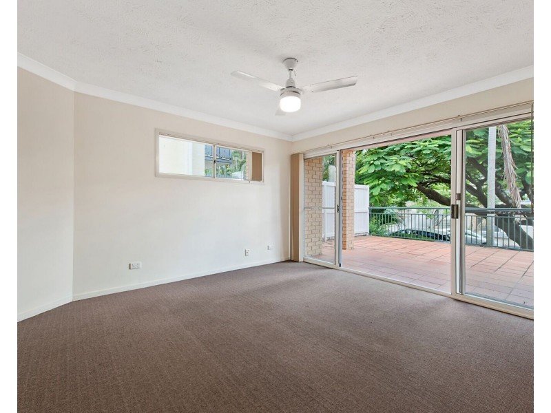 2/15 Franklin Street, Kelvin Grove QLD 4059