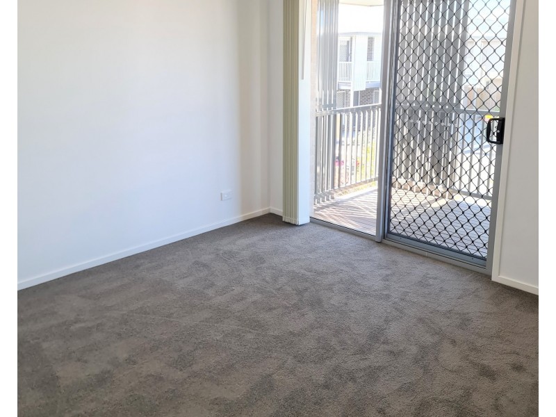 31/8 Casey Street, Caboolture South QLD 4510