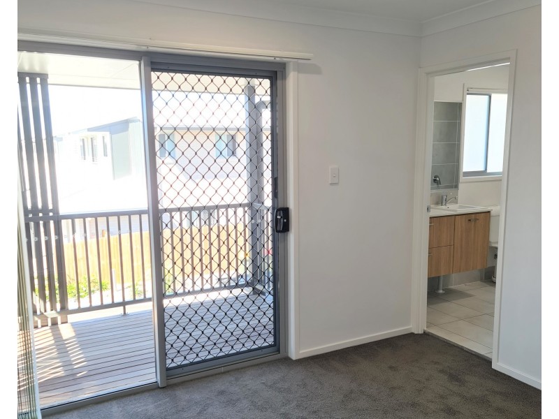 31/8 Casey Street, Caboolture South QLD 4510
