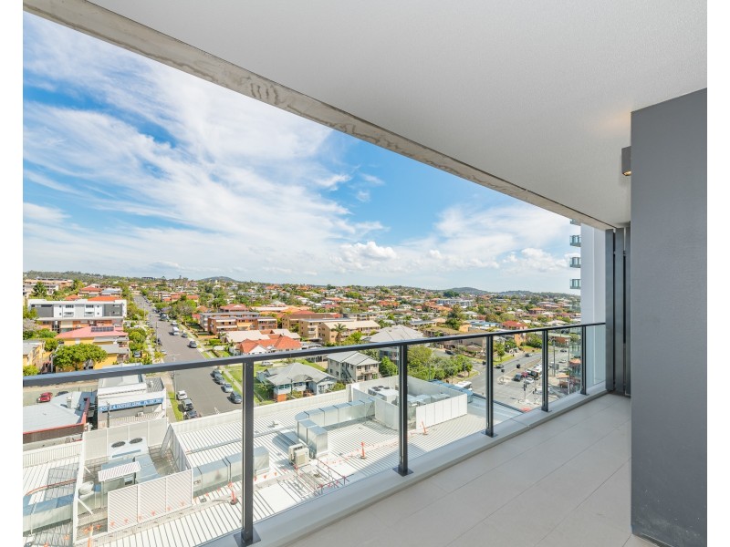 21008/300 Old Cleveland Road, Coorparoo QLD 4151