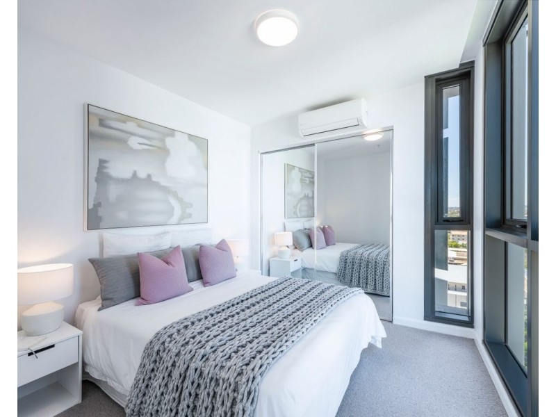 30805/300 OLD CLEVELAND ROAD, Coorparoo QLD 4151