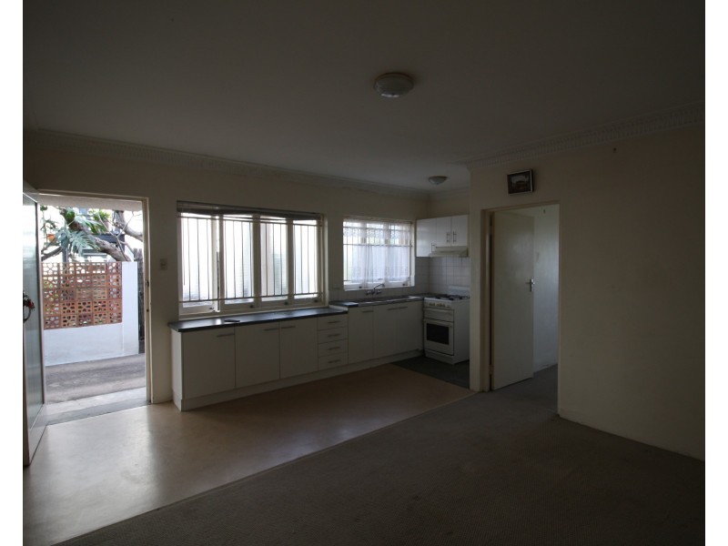 4/24 Hazlewood Street, New Farm QLD 4005