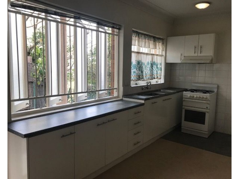 4/24 Hazlewood Street, New Farm QLD 4005