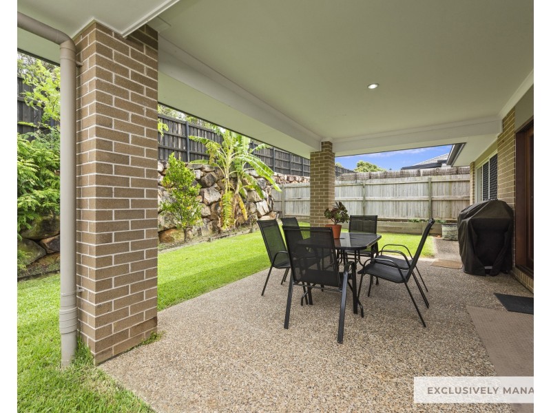 71 Mapleton Drive, North Lakes QLD 4509
