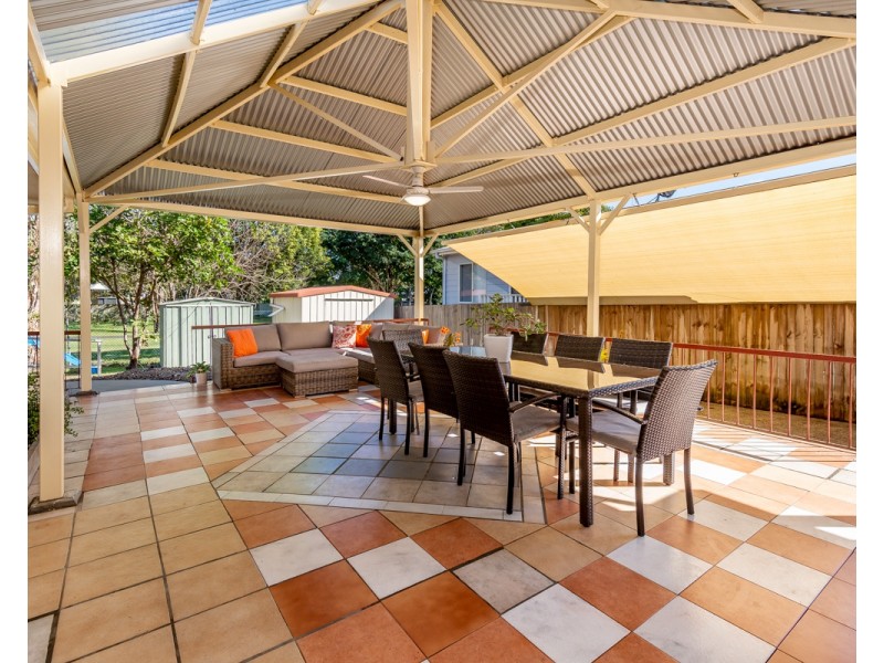 21 Meadowview Drive, Morayfield QLD 4506