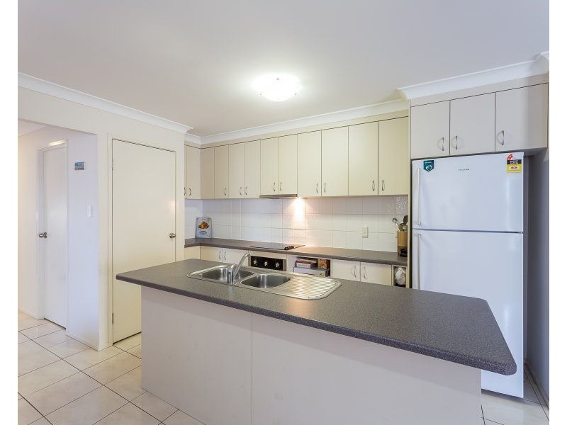 18 Tenielle Street, Boronia Heights QLD 4124