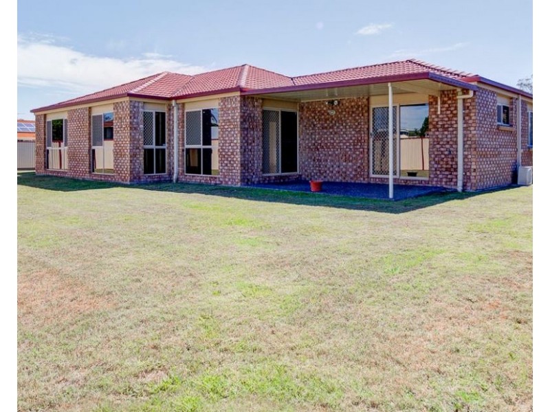 14 Meadowbrook Drive, Meadowbrook QLD 4131