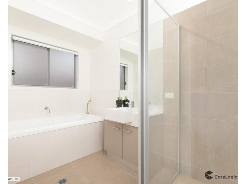 11 King Orchid Circuit, Coomera QLD 4209