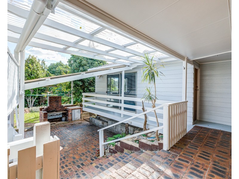 53 Regent Street, Wynnum West QLD 4178