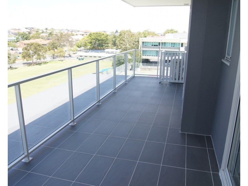 19 Talbot Street, Coorparoo QLD 4151