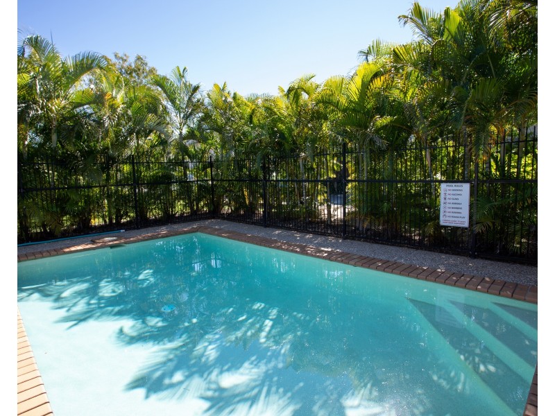 3/6 Canton Court, Manly West QLD 4179