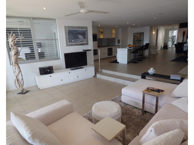 13/7 Grand Parade, Kawana Island QLD 4575