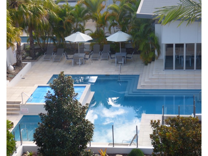 13/7 Grand Parade, Kawana Island QLD 4575