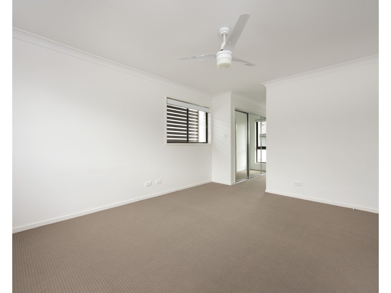 60 Grahams Road, Strathpine QLD 4500