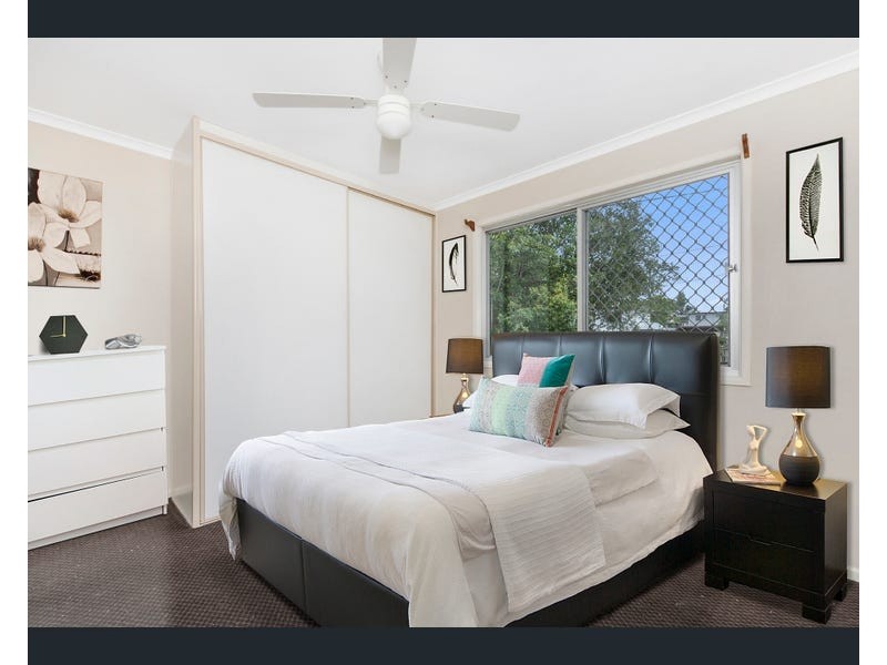 18 Alderbaran Drive, Kingston QLD 4114