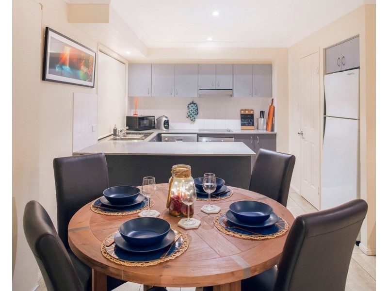 17/40 Hargreaves Road, Manly West QLD 4179