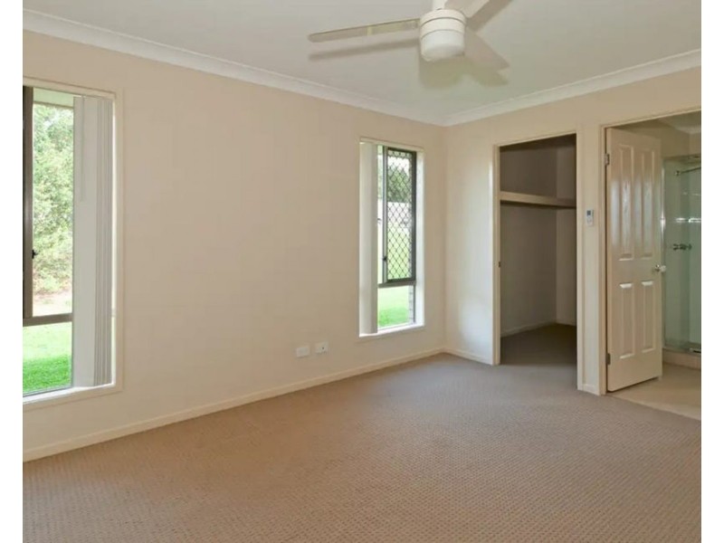 7 Chanel Court, Wulkuraka QLD 4305