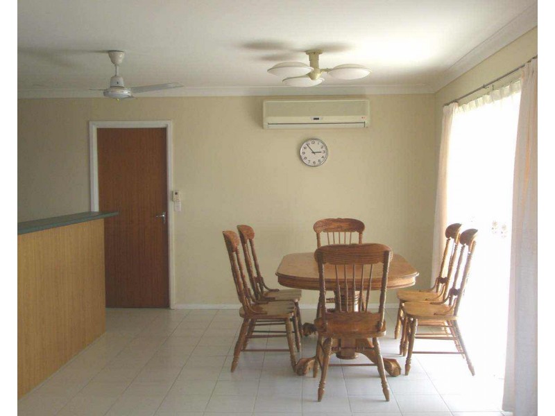 28 VOIGT STREET, Mcdowall QLD 4053