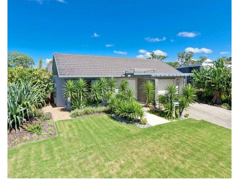 11 Franklin Street, Wakerley QLD 4154