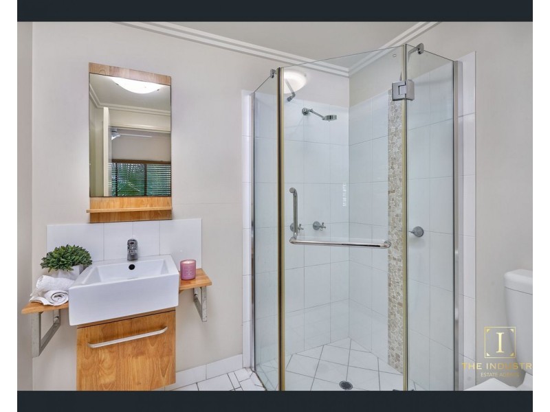 2-8 RIGG, Woree QLD 4868