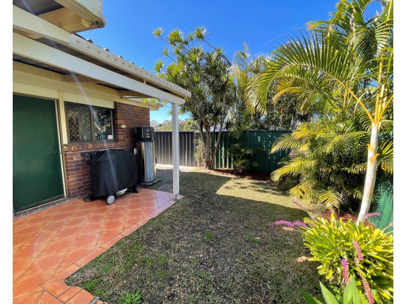 20 Canterbury Chase, Ashmore QLD 4214