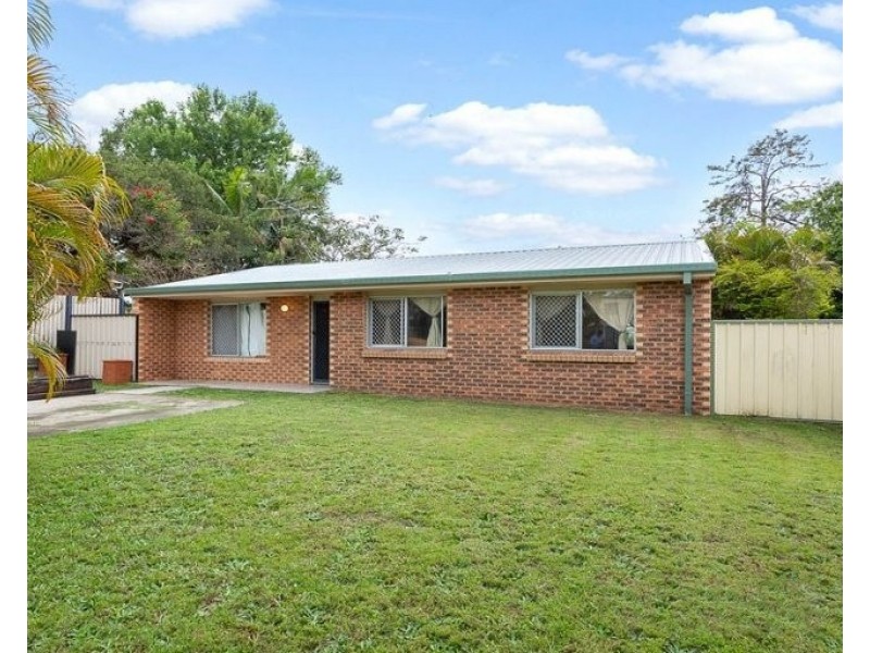 16 Blackbutt Street, Crestmead QLD 4132