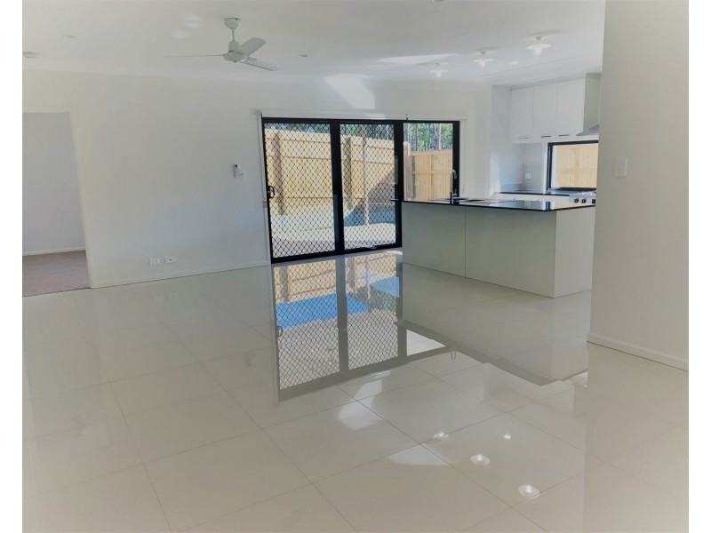 12 Elegans Street, Pallara QLD 4110