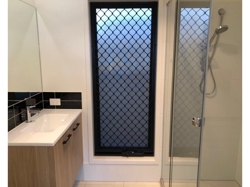 12 Elegans Street, Pallara QLD 4110