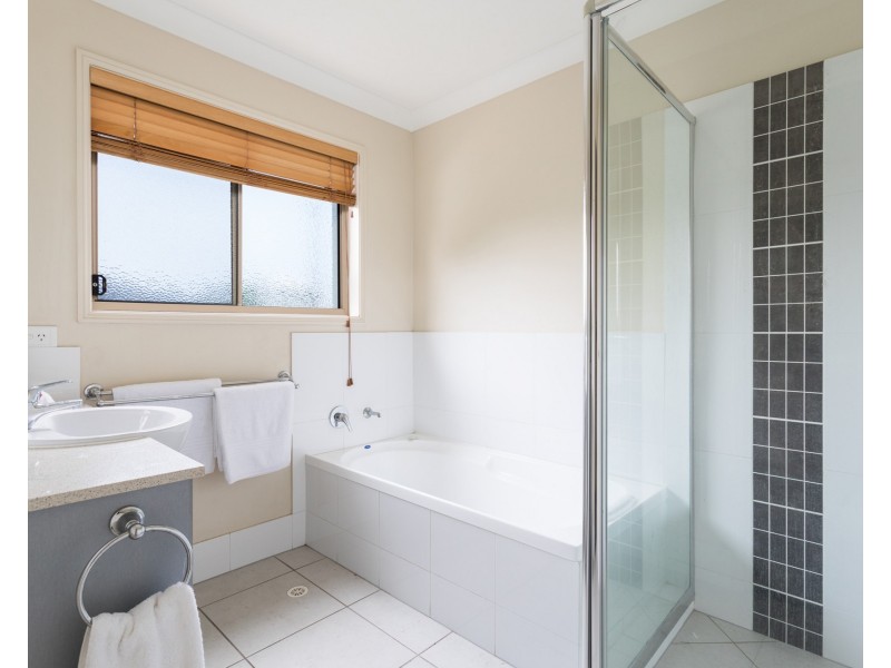 31/24 Tallis Street, Wakerley QLD 4154