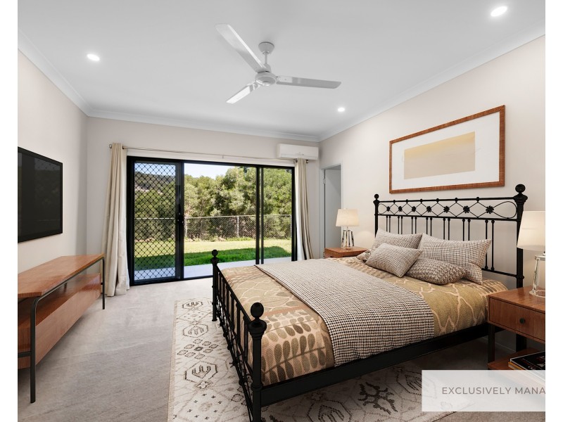 142 Buranda Road, Clear Mountain QLD 4500