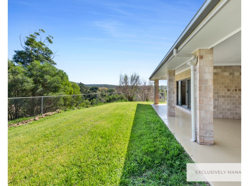 142 Buranda Road, Clear Mountain QLD 4500