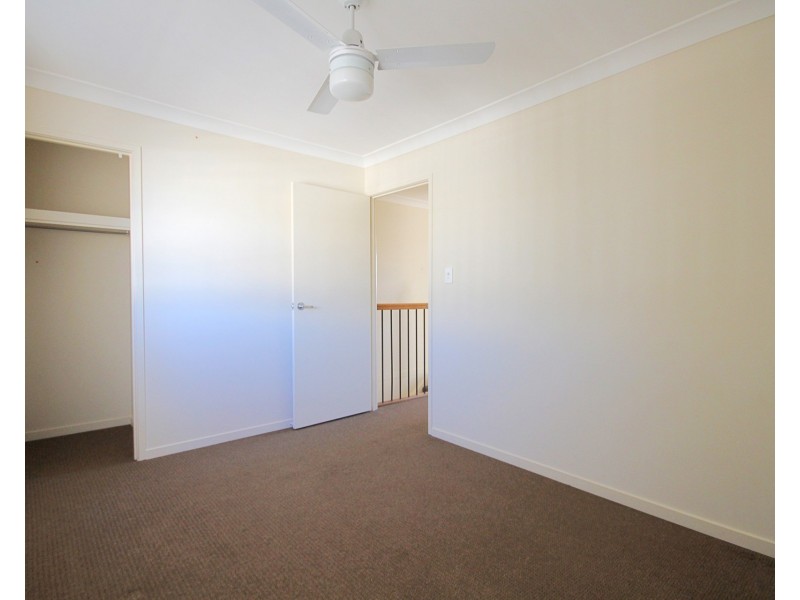 03/06 Canton Court, Manly West QLD 4179