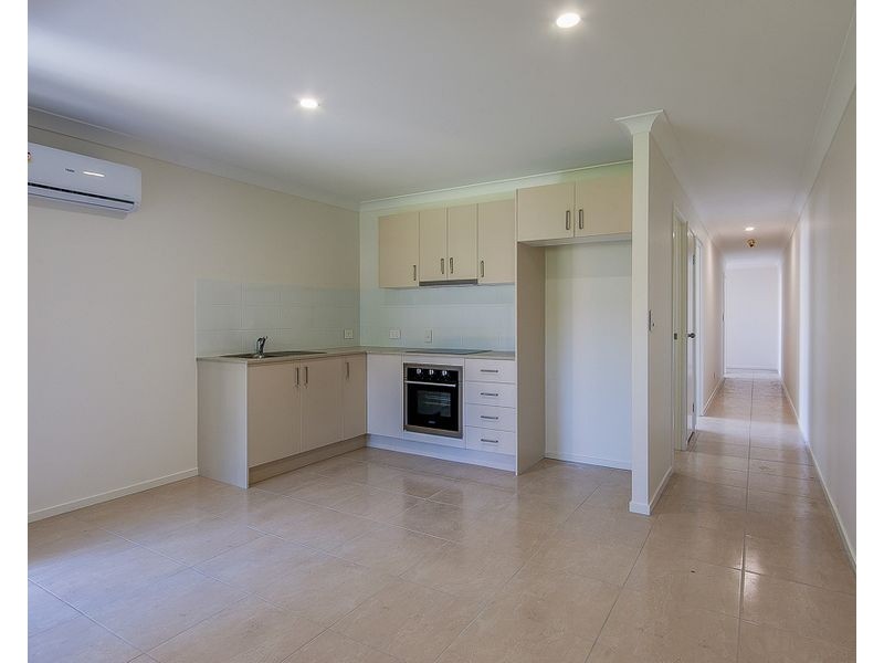 2/4 Tabitha Court, Bahrs Scrub QLD 4207