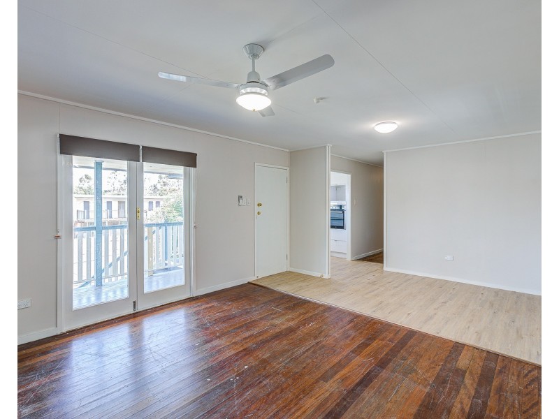 19 Palm Court, Kingston QLD 4114