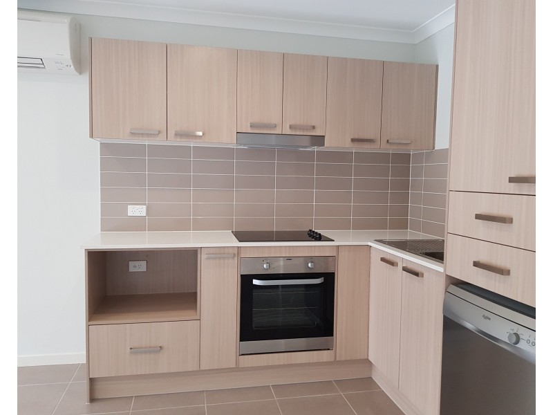 2/1 Tasker Street, Yarrabilba QLD 4207