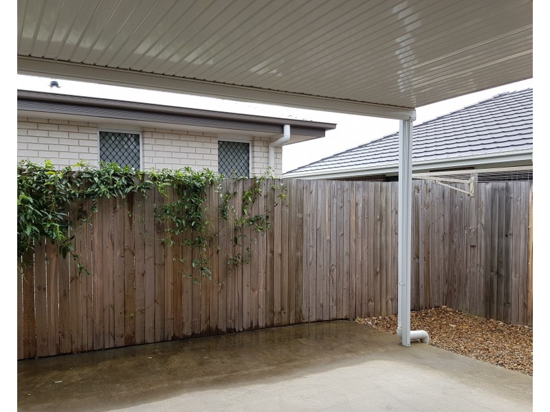 2/1 Tasker Street, Yarrabilba QLD 4207
