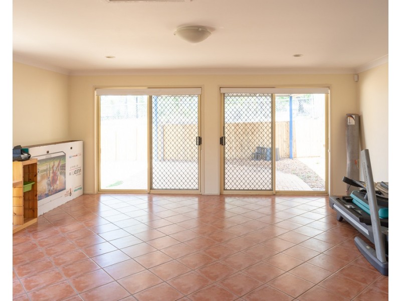 116 Bordeaux, Eight Mile Plains QLD 4113